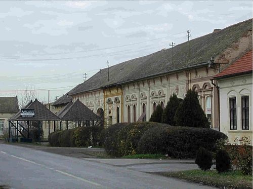 Bild 20 - Zwei baugleiche Querhäuser mit je 7 Fenstern in der Kreuzgasse In Richtung Bahngasse (Haus Nr. 73 und 74).